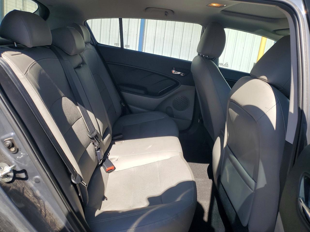 2015 KIA FORTE