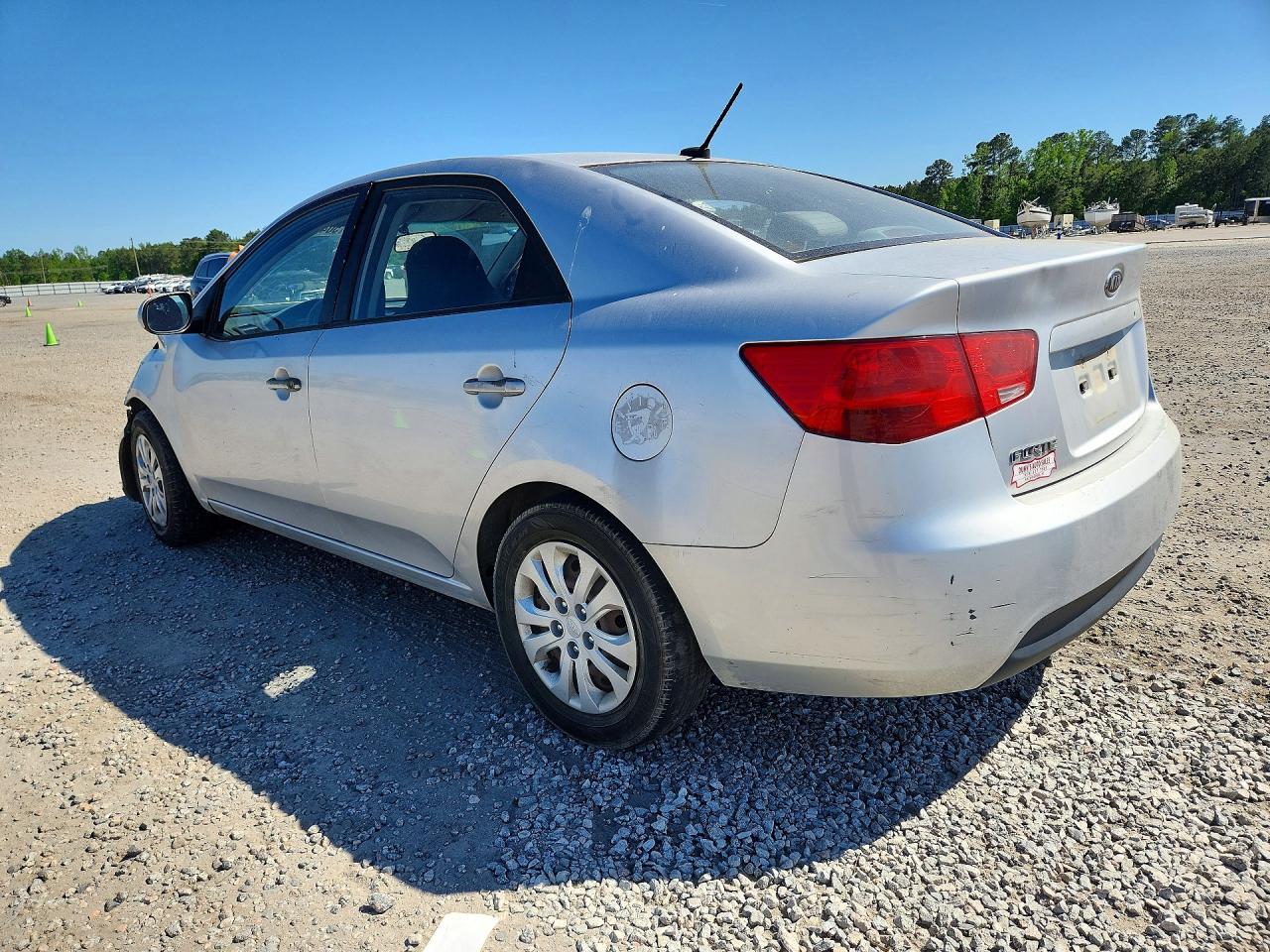 2010 KIA FORTE