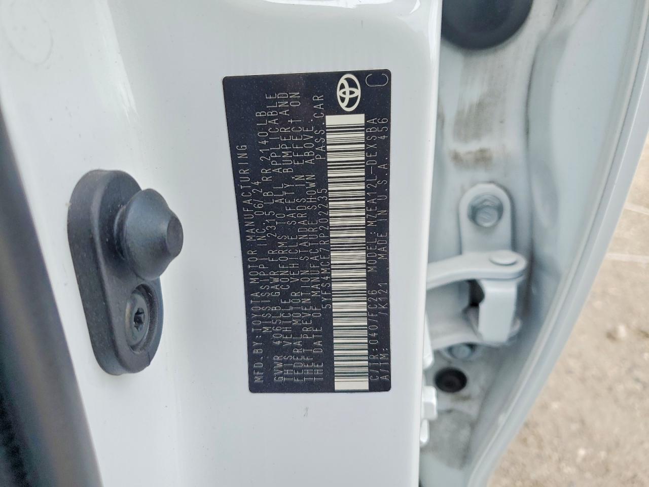 2024 TOYOTA COROLLA