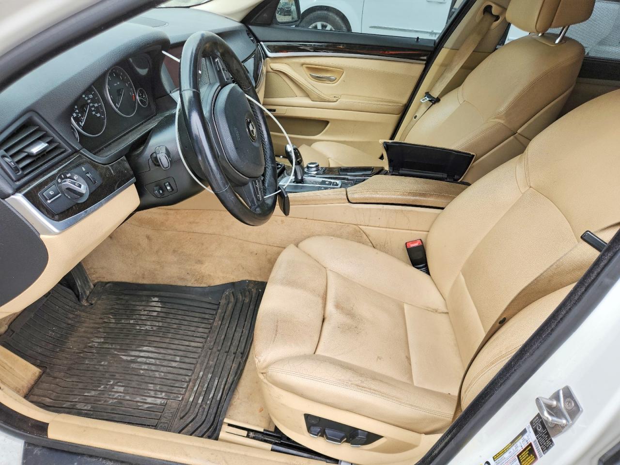 2011 BMW 5 series