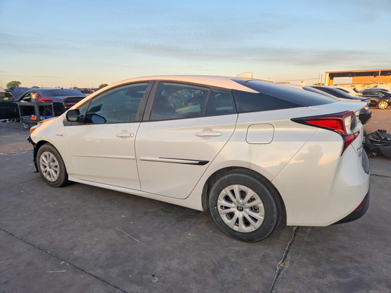 2022 TOYOTA PRIUS