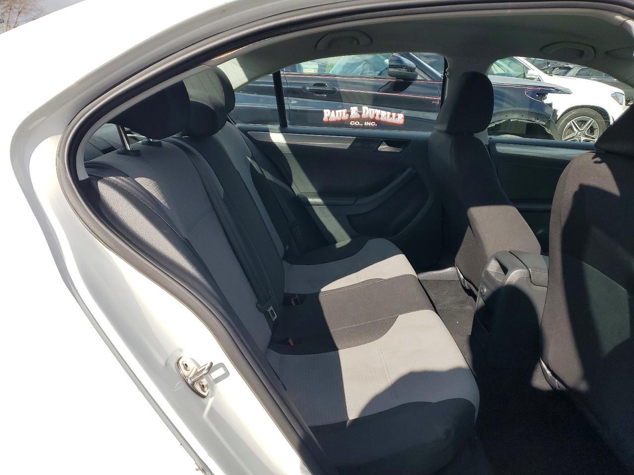 2017 VOLKSWAGEN JETTA