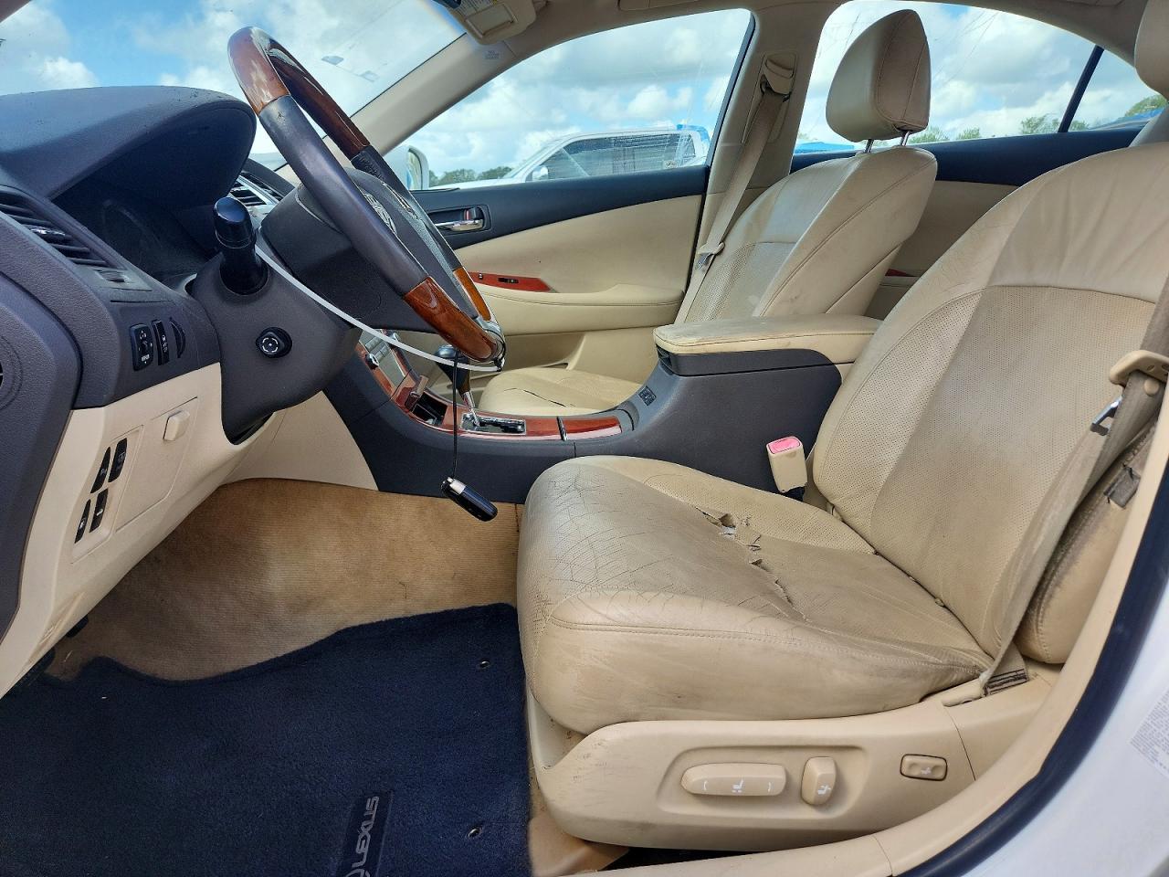 2010 LEXUS ES 350