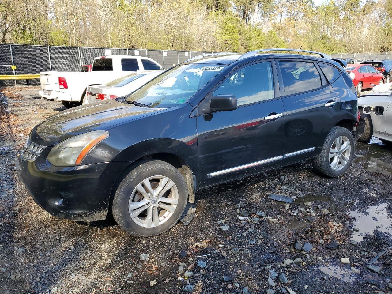 2015 NISSAN ROGUE