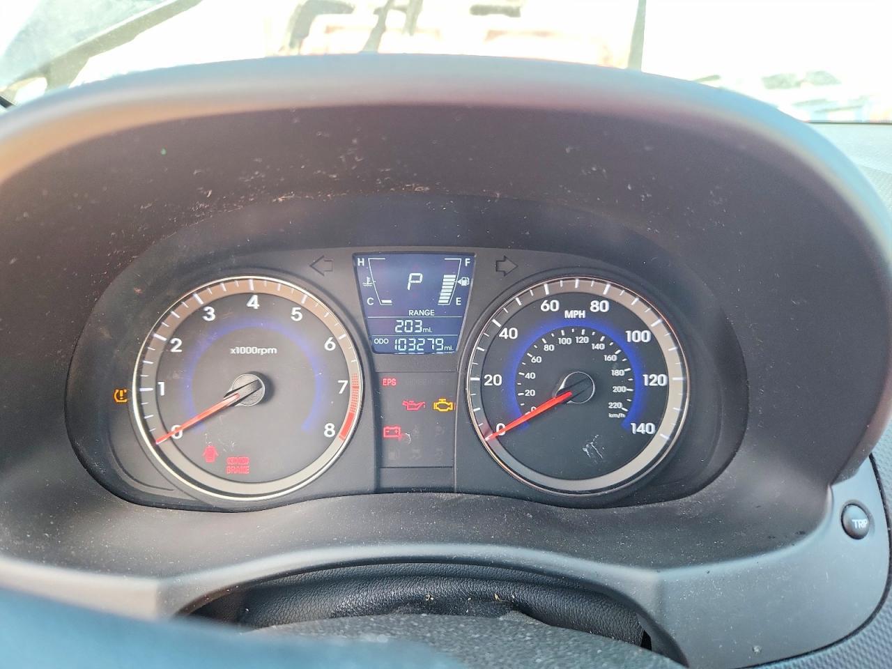 2012 HYUNDAI ACCENT