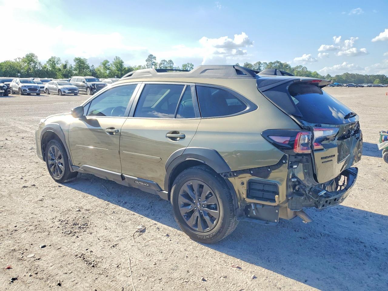 2025 SUBARU Outback
