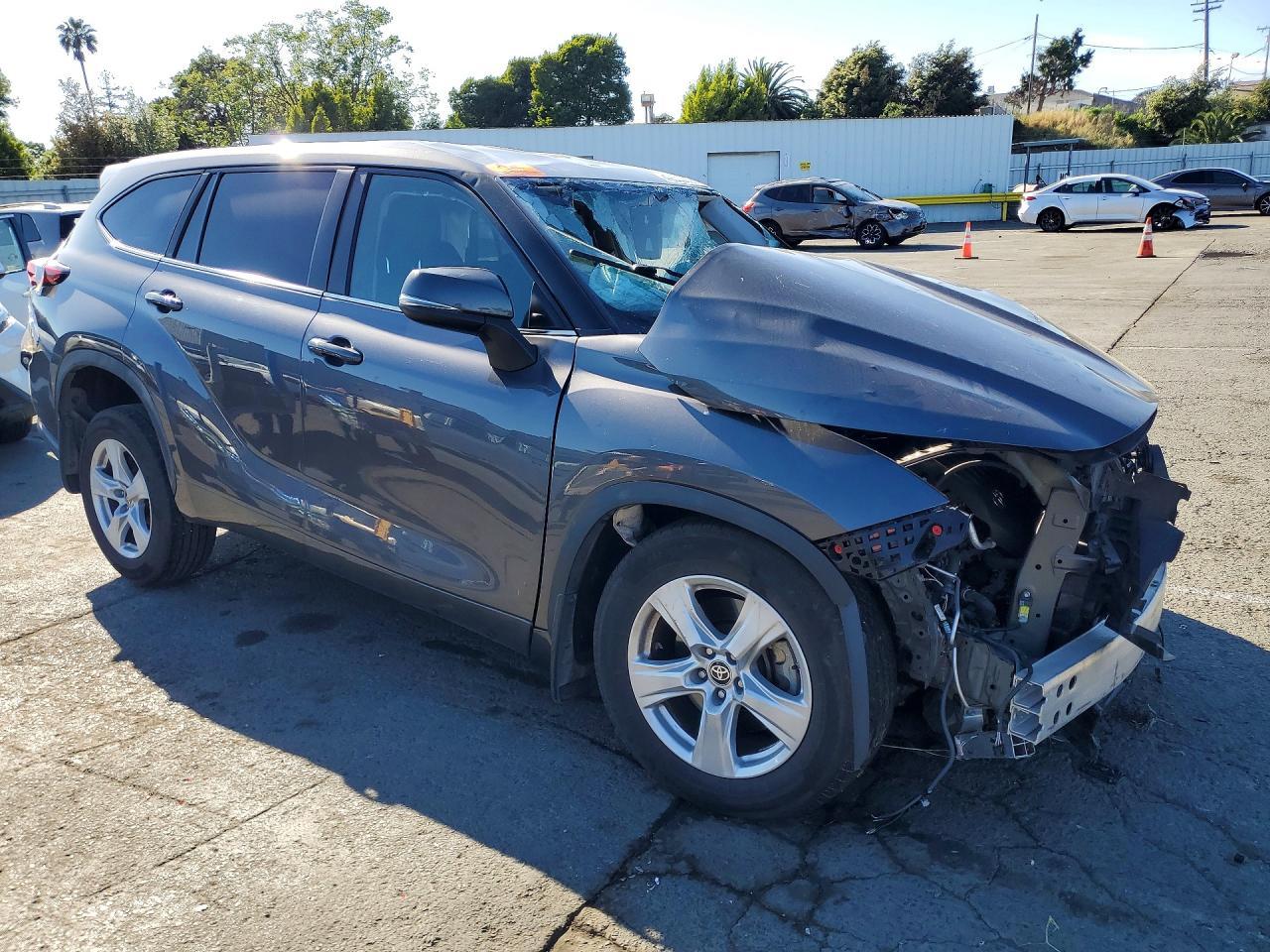 2023 TOYOTA HIGHLANDER