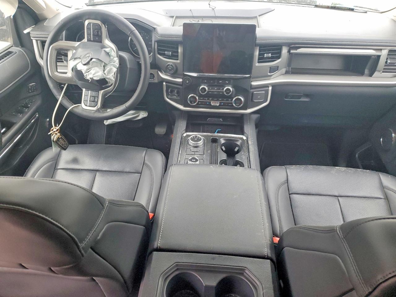 2024 FORD Expedition