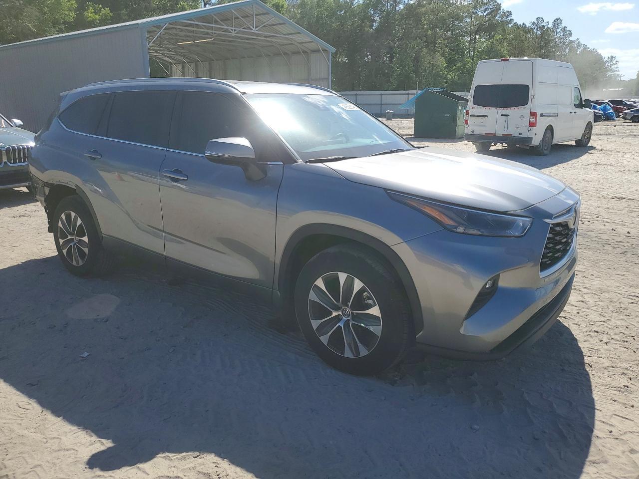 2025 TOYOTA HIGHLANDER