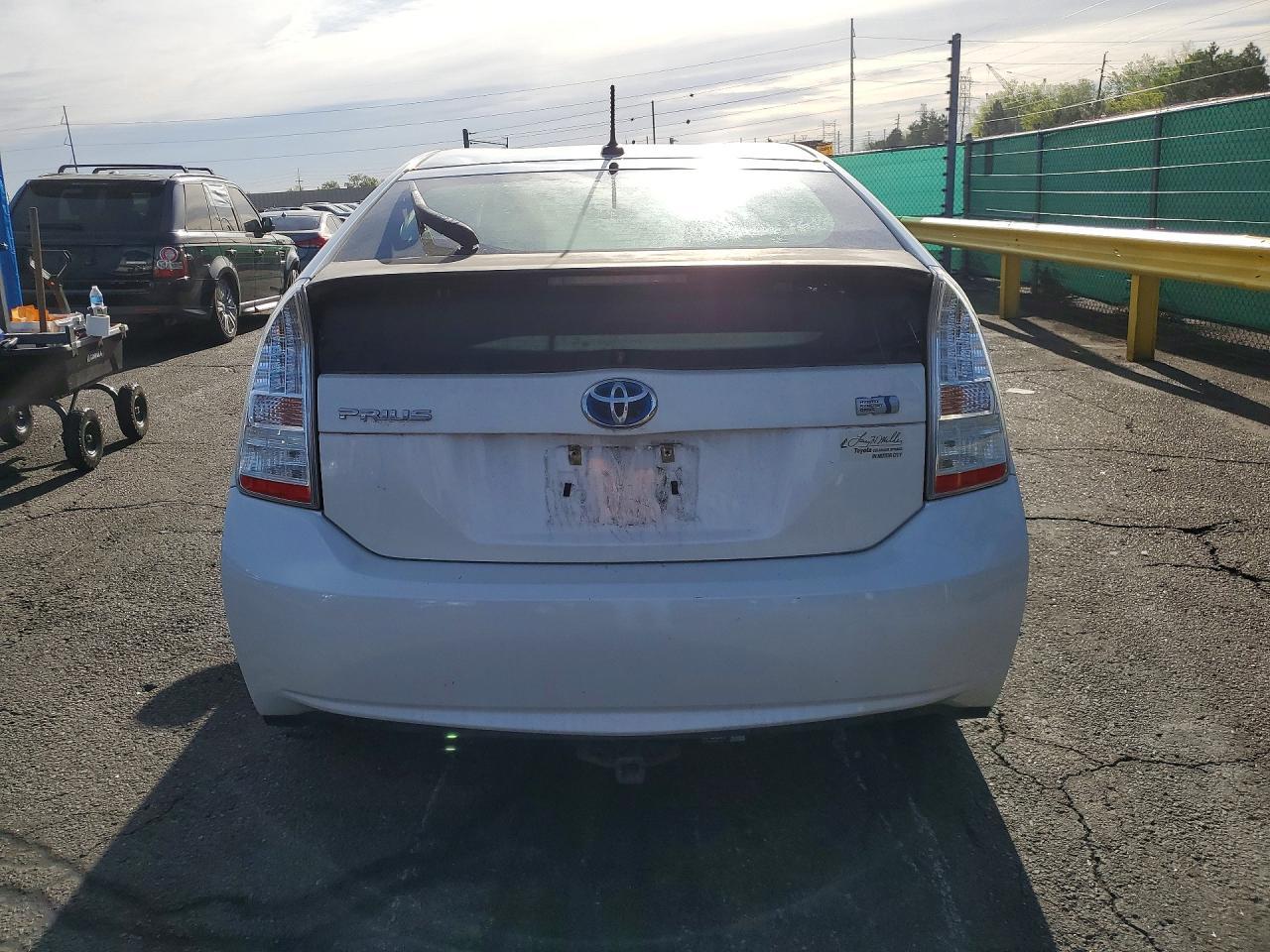 2011 TOYOTA PRIUS