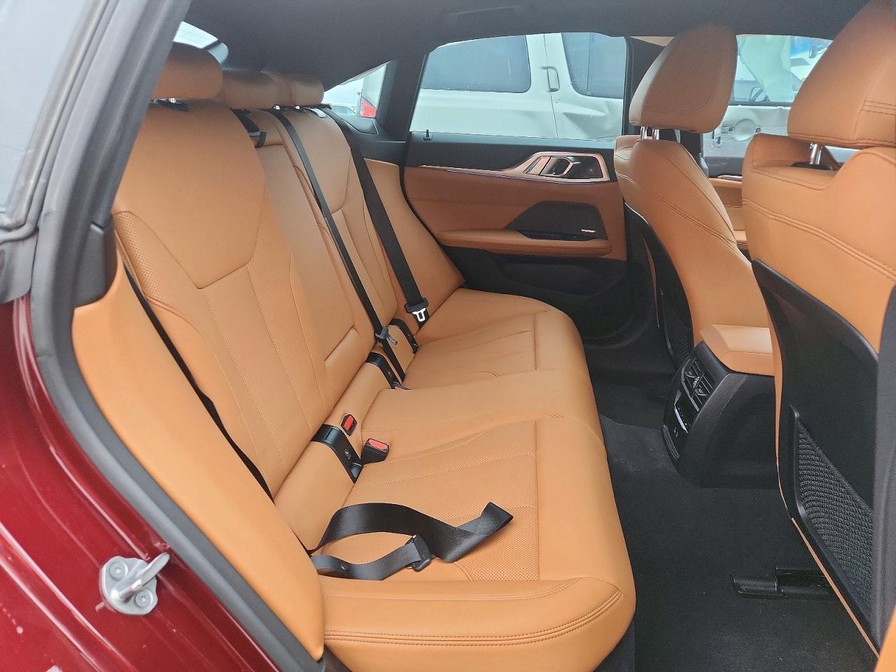 2024 BMW i4