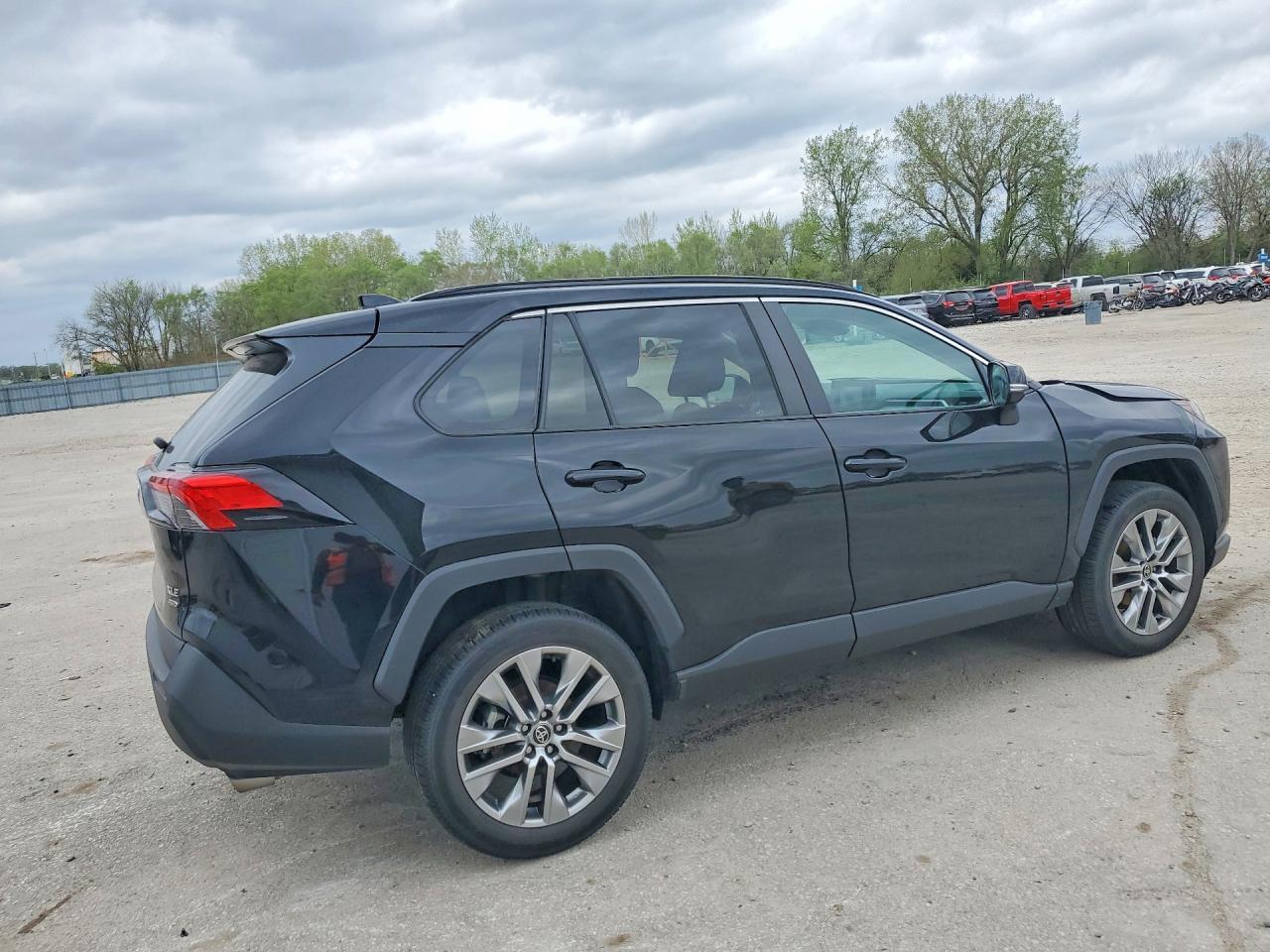 2022 TOYOTA RAV4