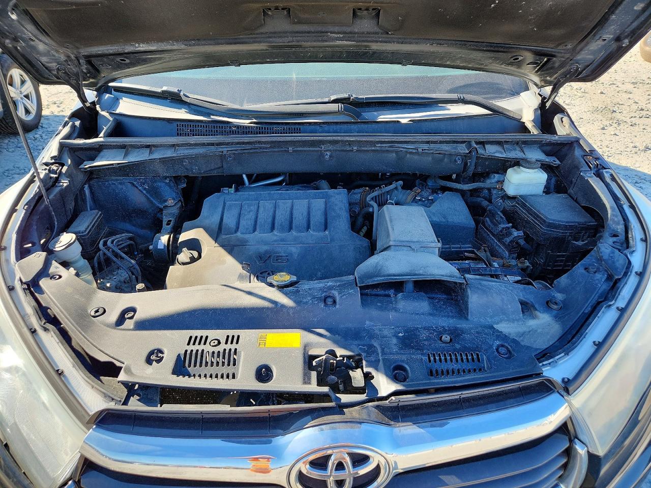 2015 TOYOTA HIGHLANDER