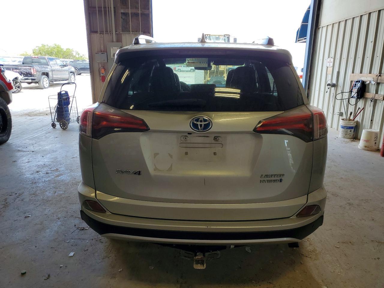 2016 TOYOTA RAV4