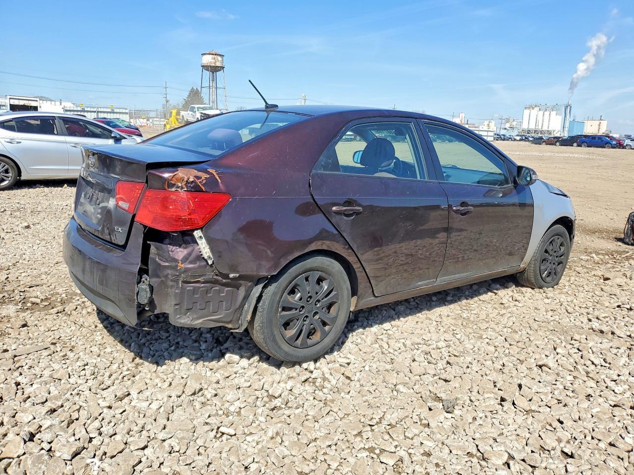 2010 KIA FORTE