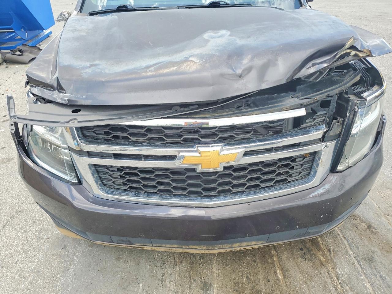 2016 CHEVROLET Tahoe