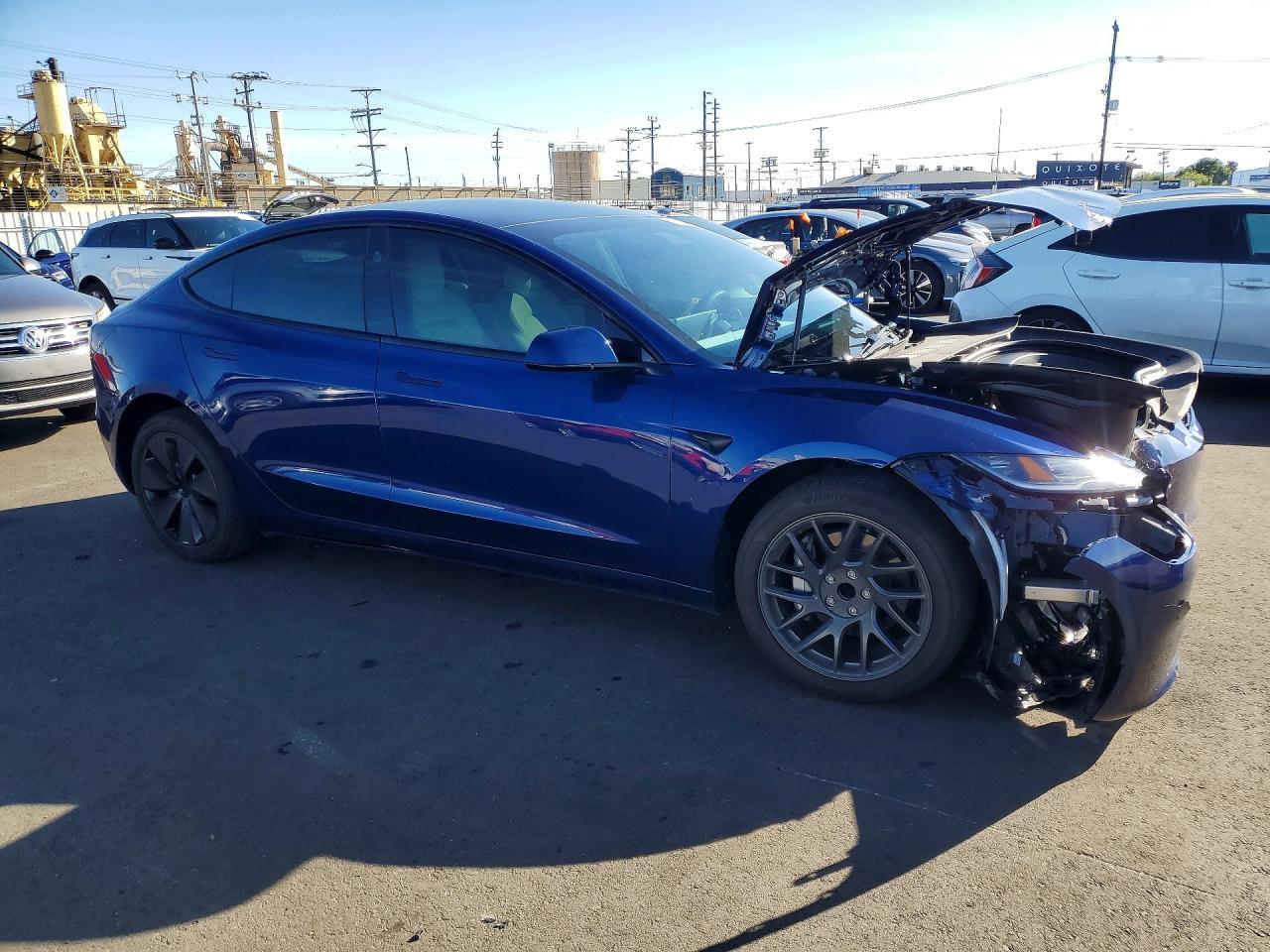 2025 TESLA MODEL 3