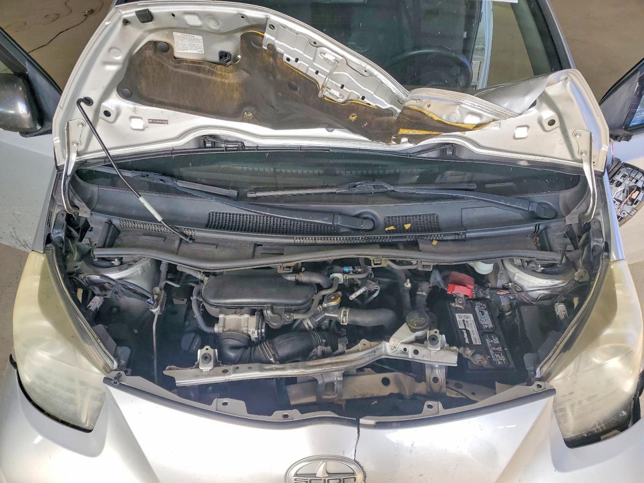 2013 SCION iQ