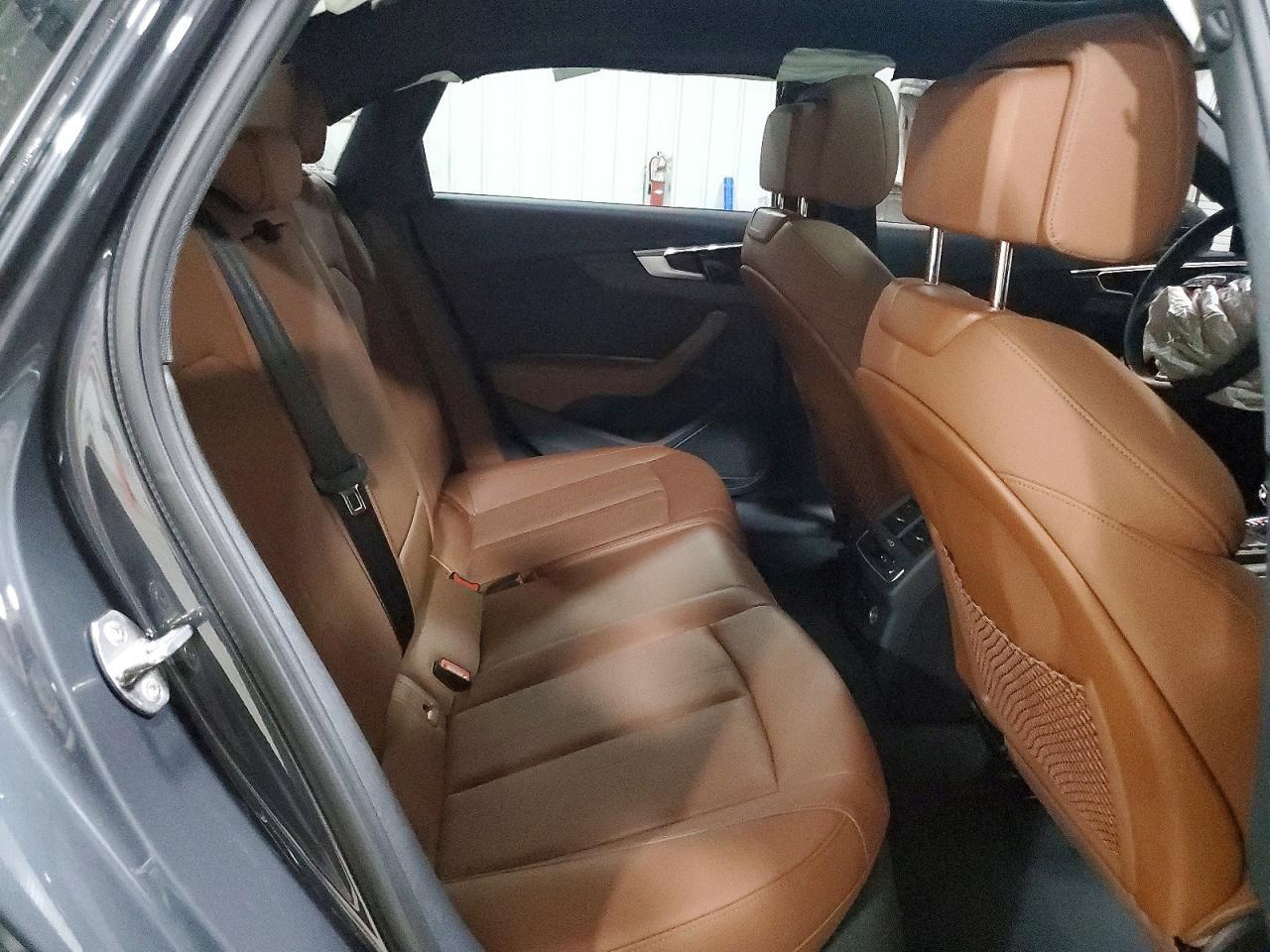 2022 AUDI A4