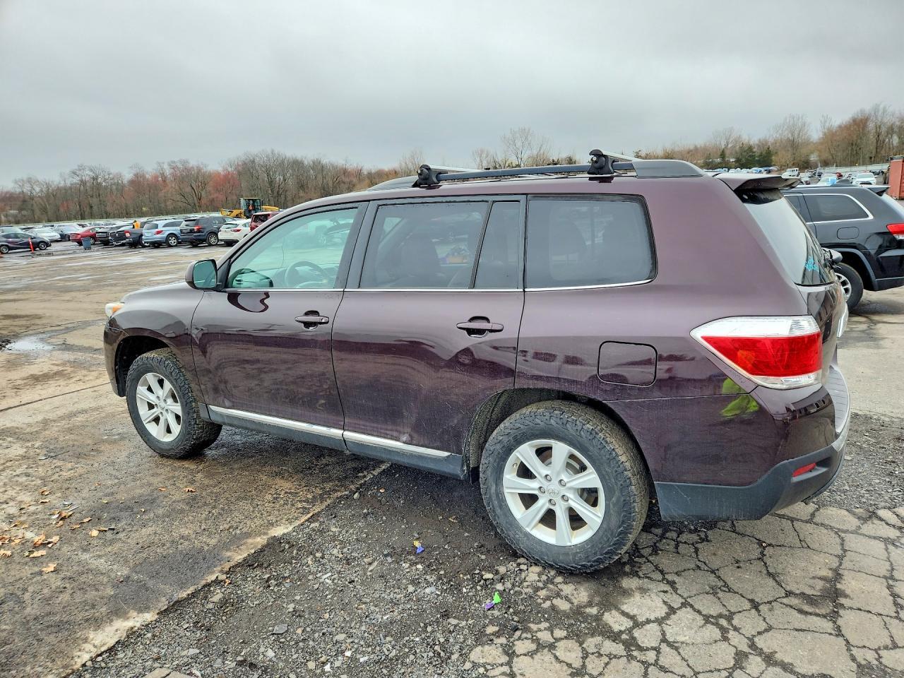 2013 TOYOTA HIGHLANDER