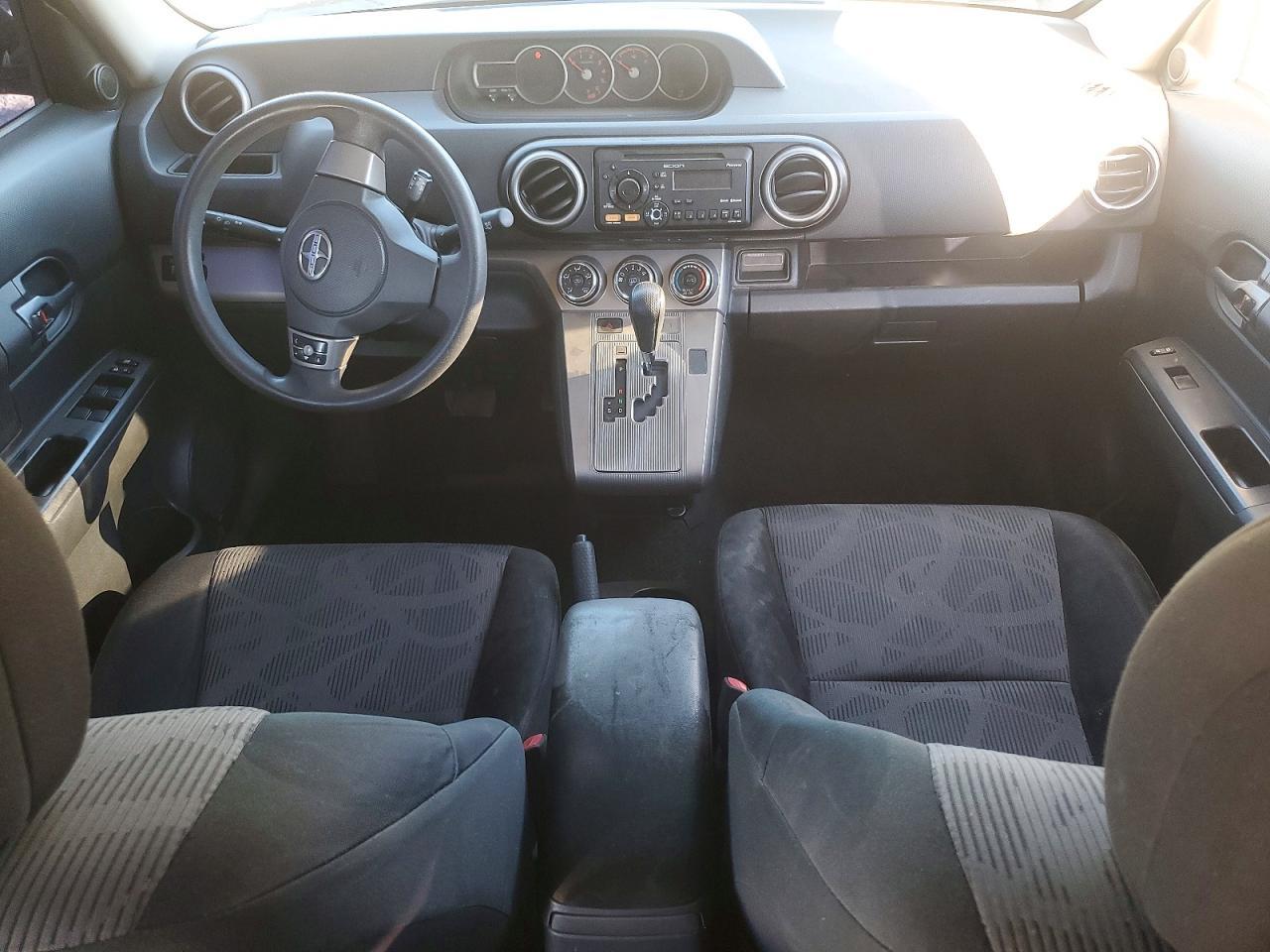 2013 SCION xB
