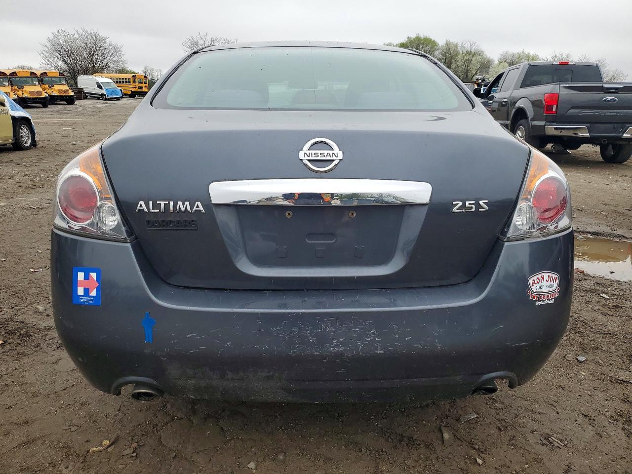 2010 NISSAN ALTIMA