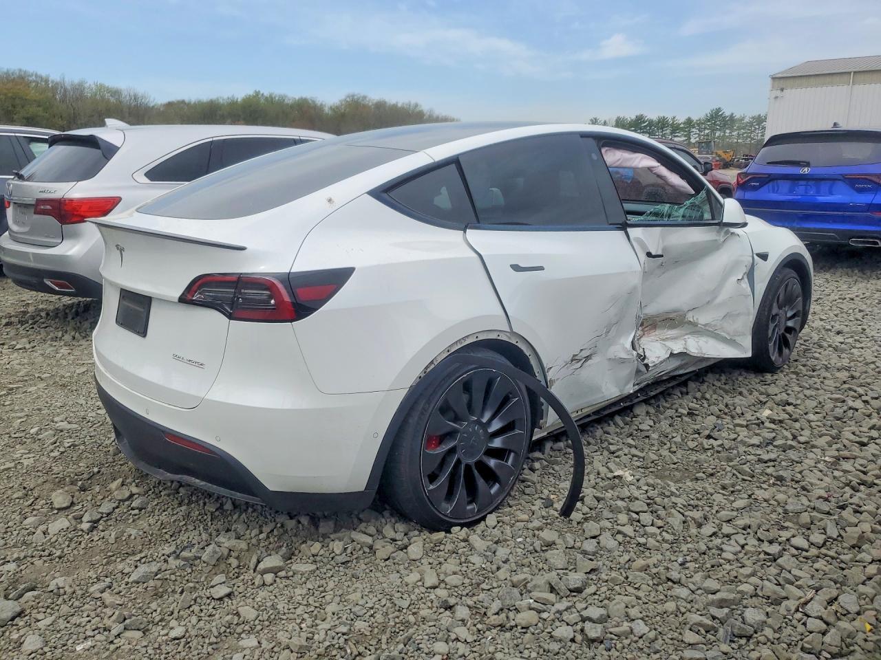 2022 TESLA MODEL Y