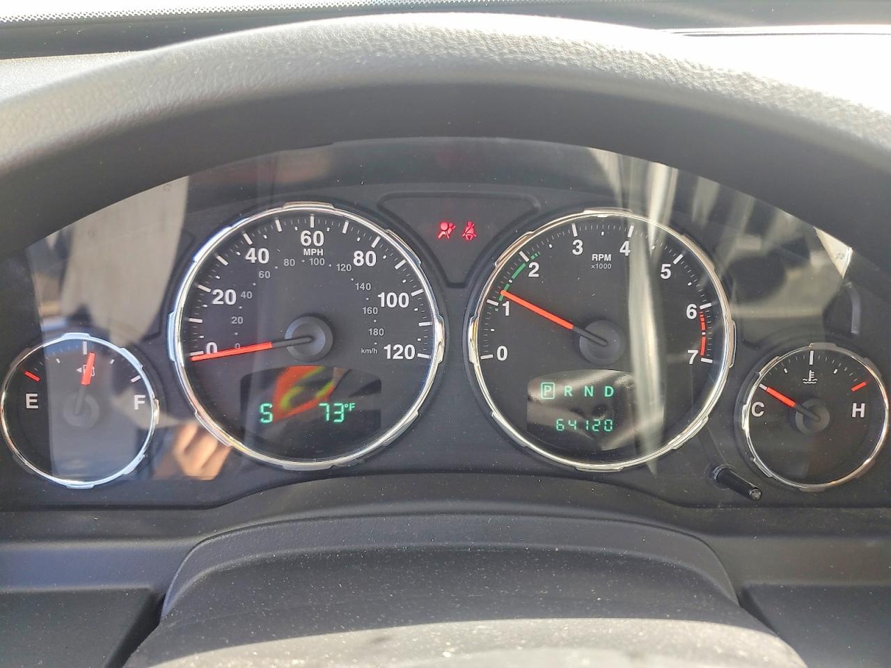 2012 JEEP Liberty