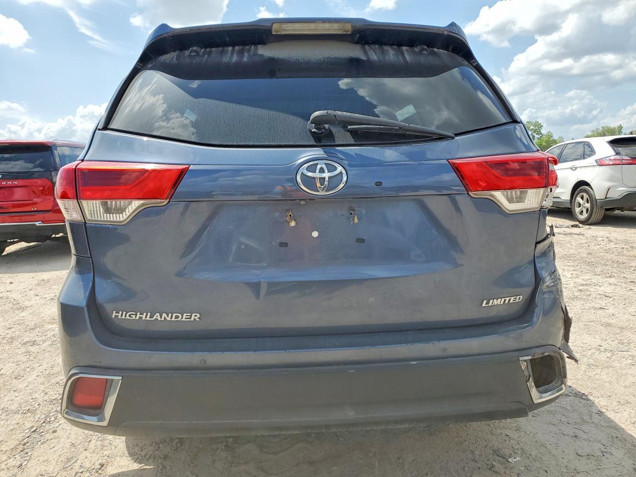 2019 TOYOTA HIGHLANDER