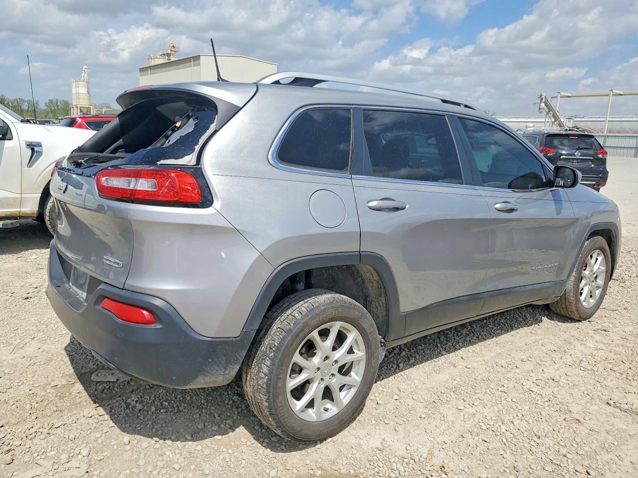 2016 JEEP CHEROKEE