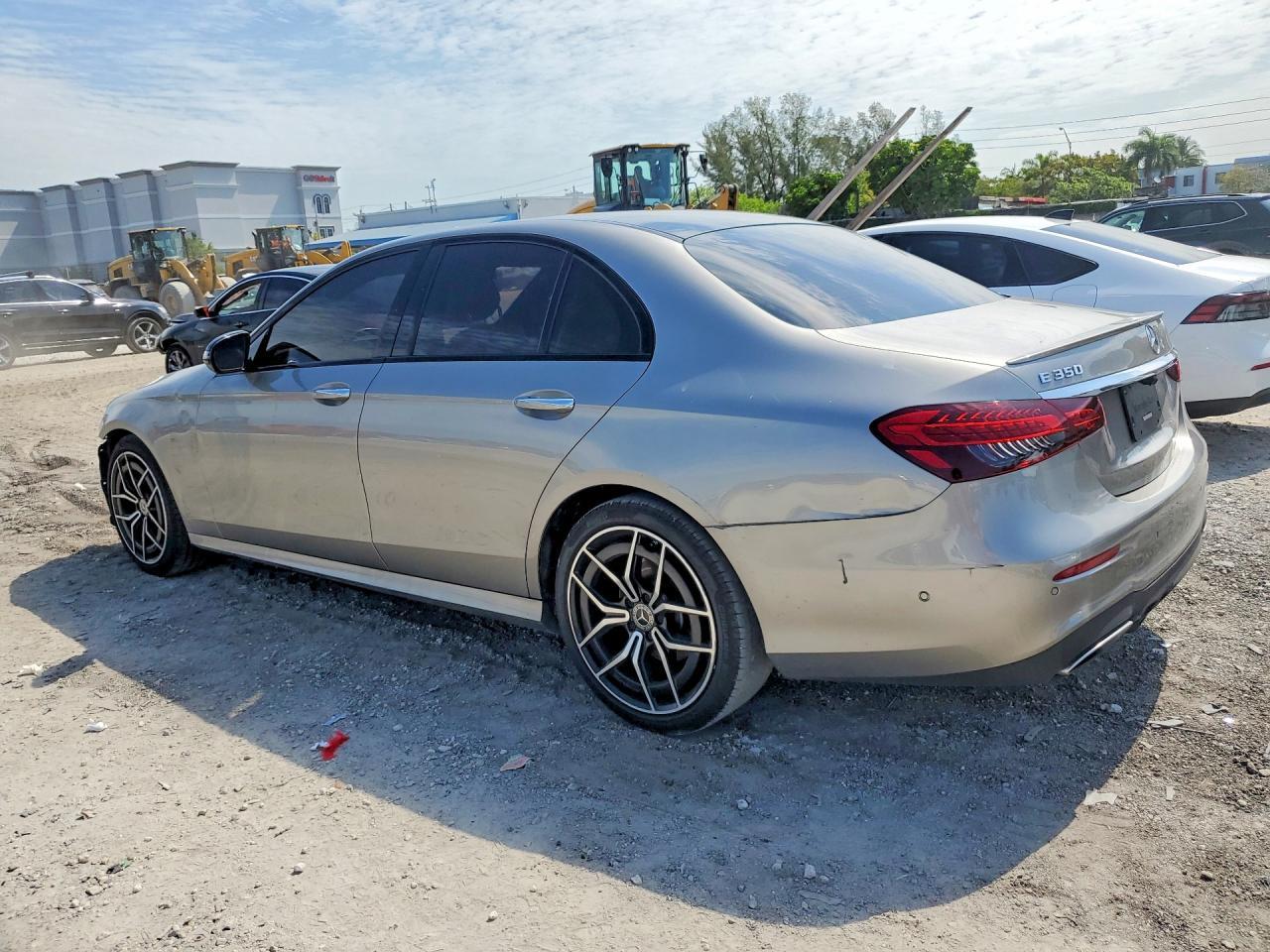 2021 MERCEDES-BENZ E-Class