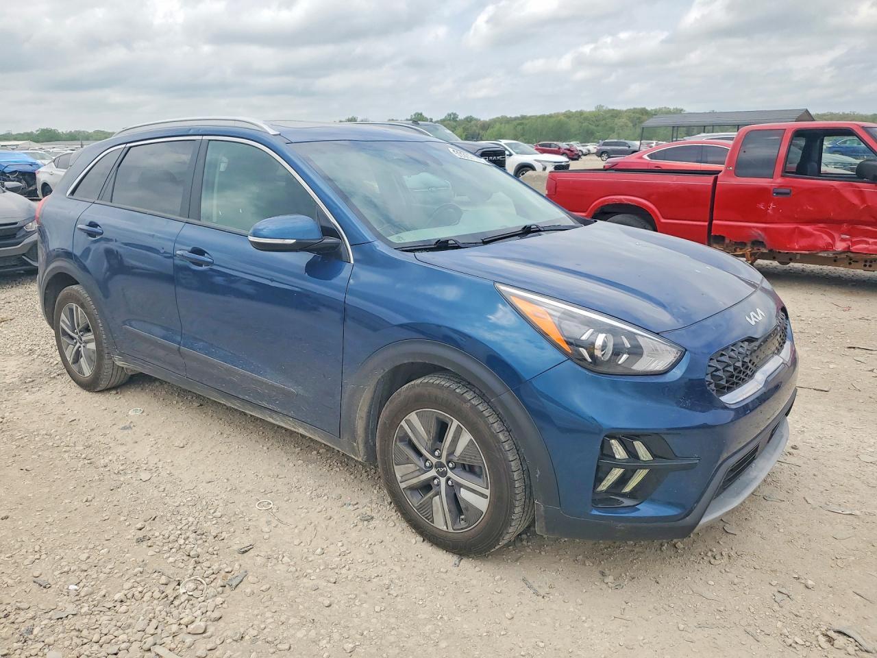 2022 KIA Niro