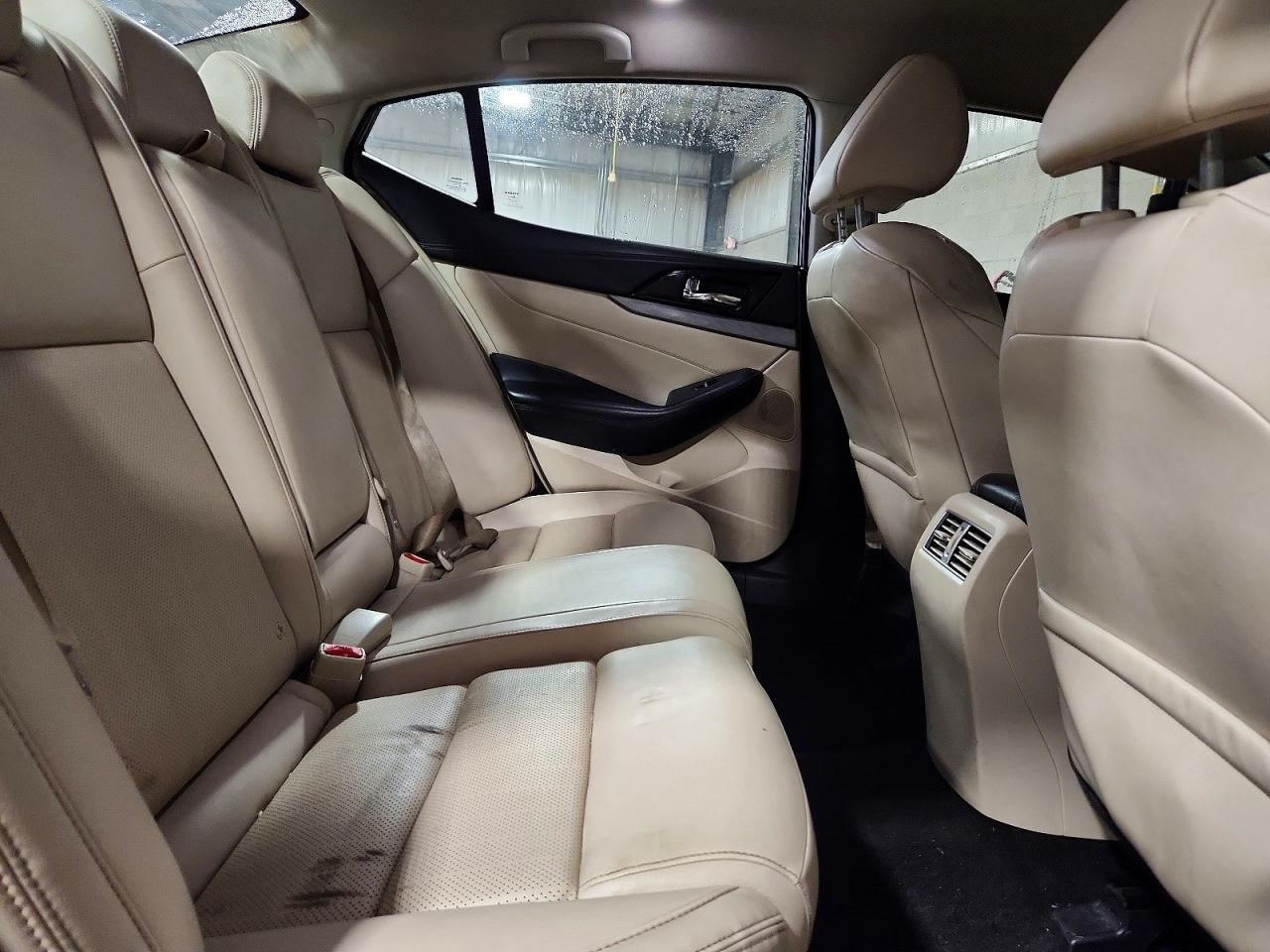 2018 NISSAN Maxima
