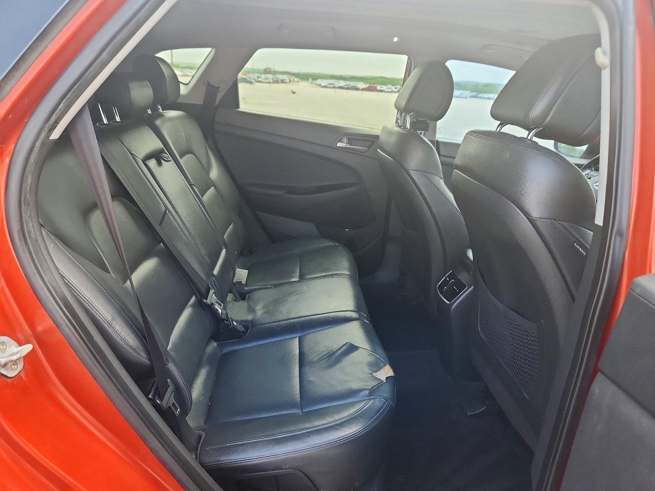 2016 HYUNDAI TUCSON