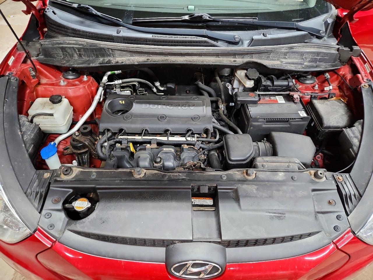 2012 HYUNDAI TUCSON