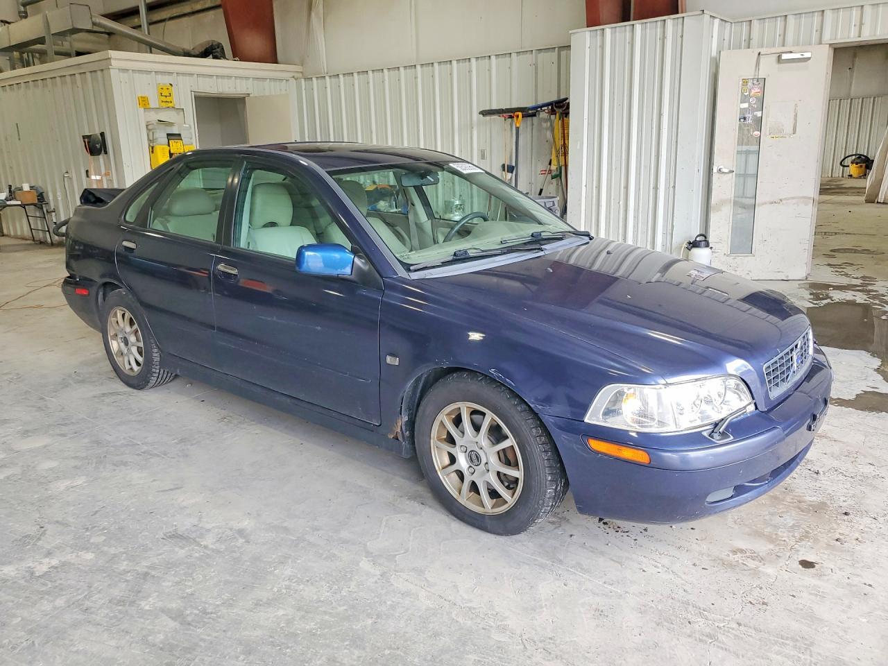 2003 VOLVO S40