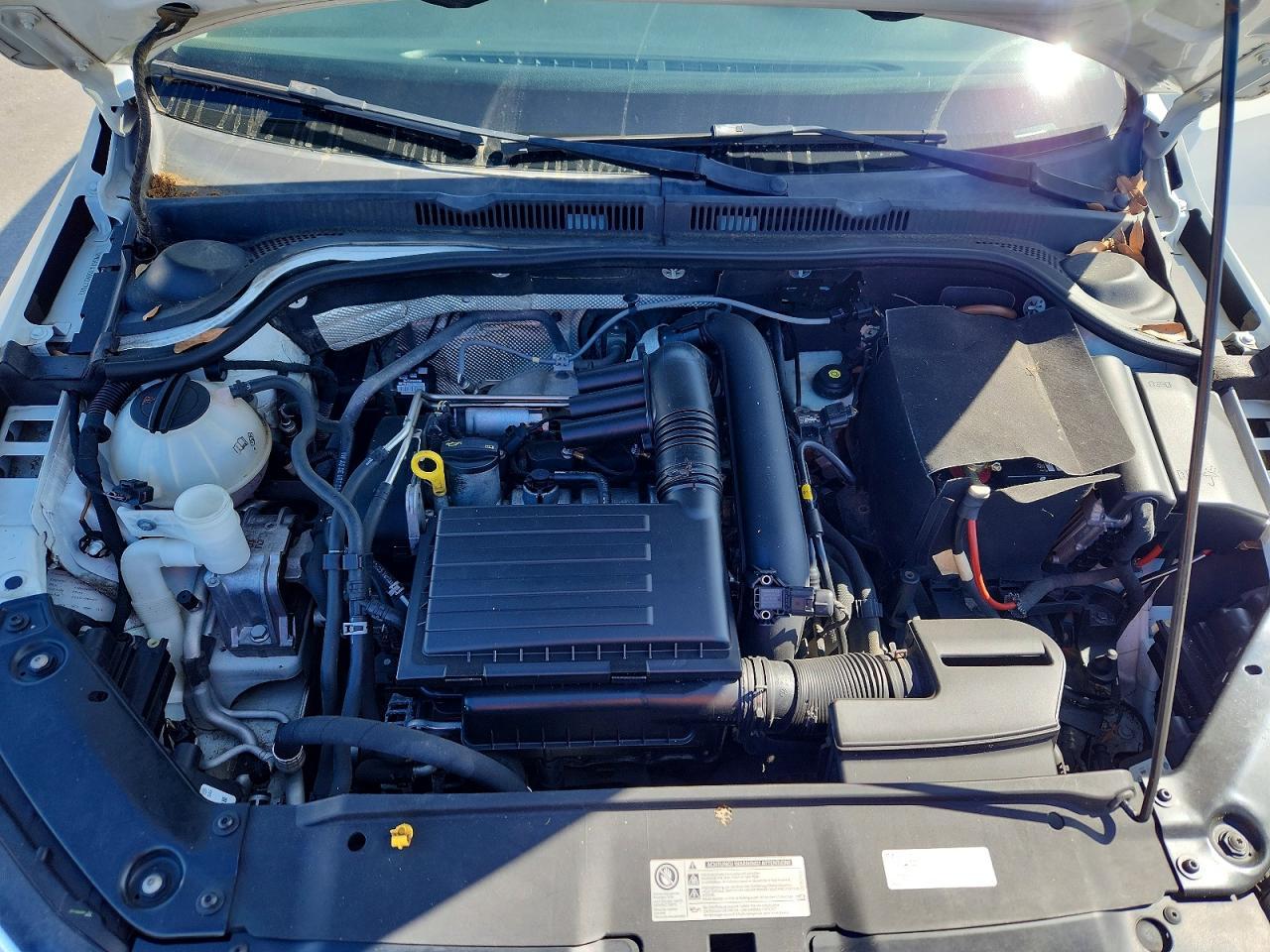 2016 VOLKSWAGEN JETTA