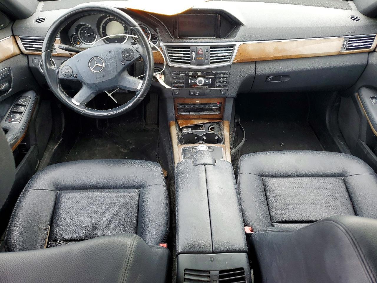 2011 MERCEDES-BENZ E-Class