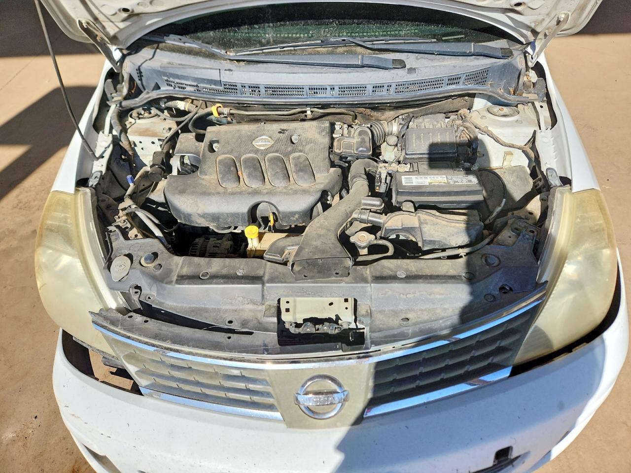 2009 NISSAN VERSA