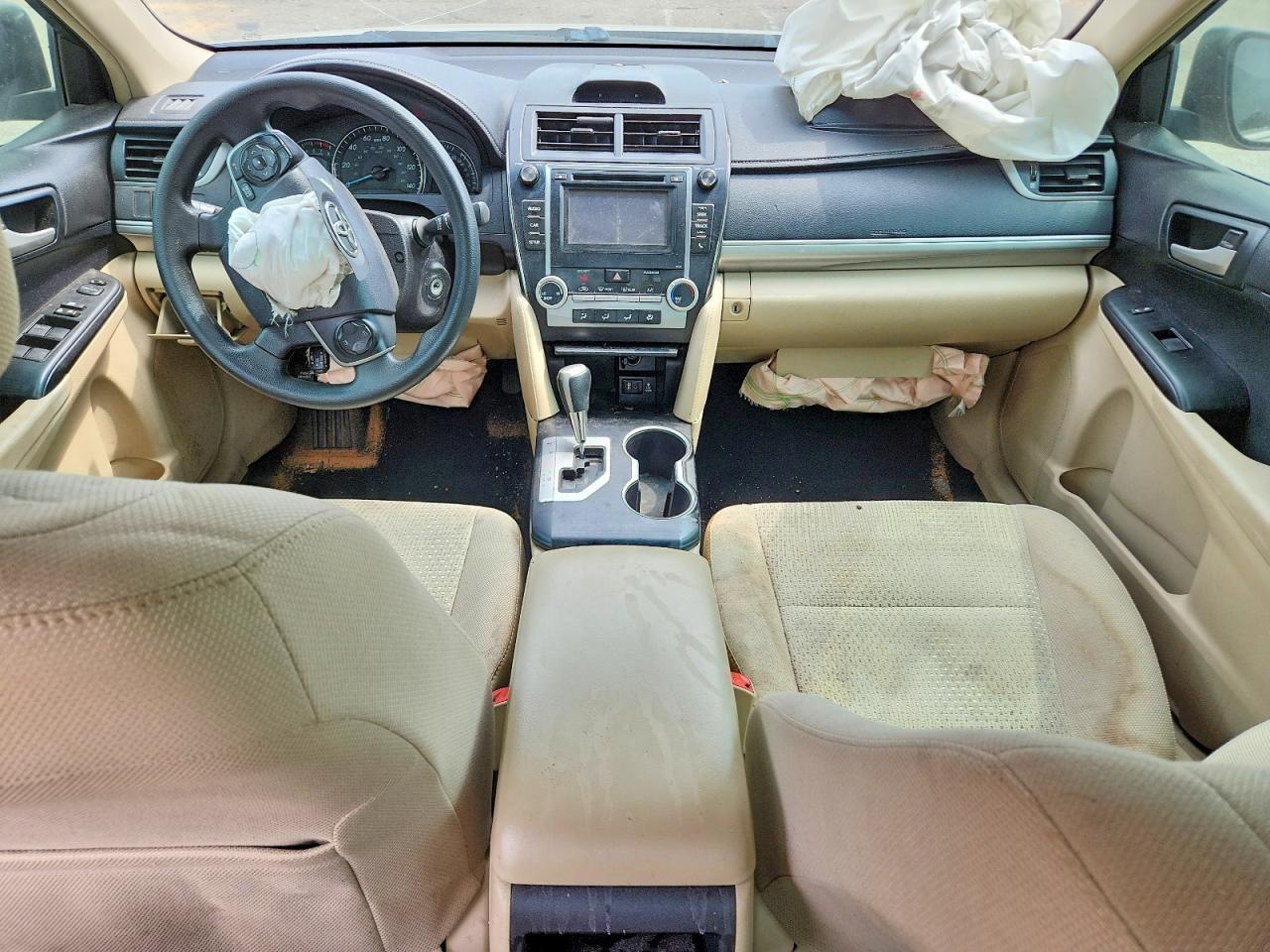 2014 TOYOTA CAMRY