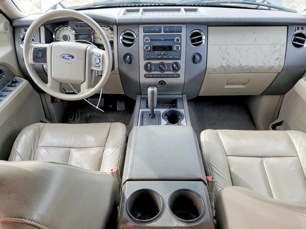 2010 FORD Expedition