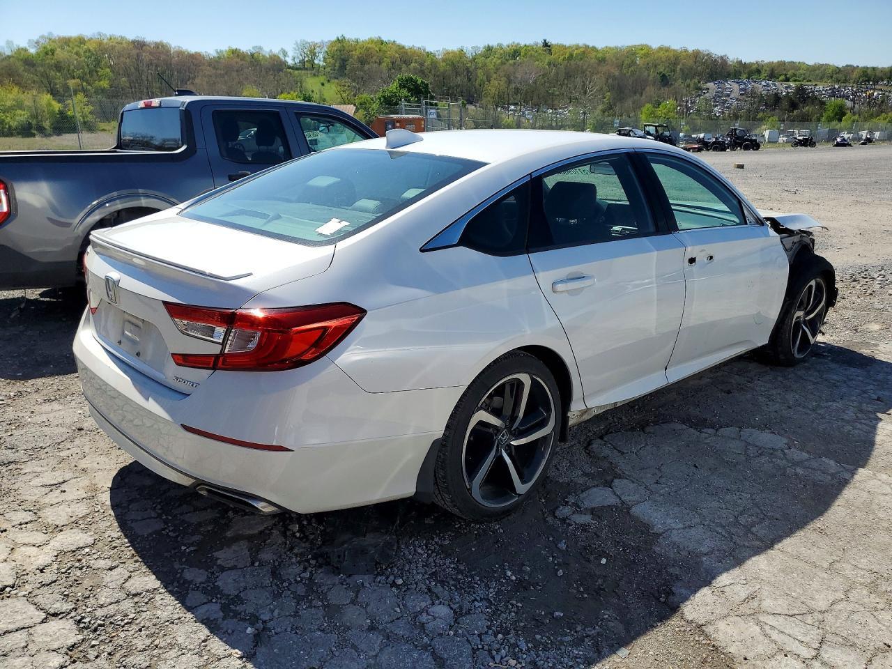 2018 HONDA ACCORD