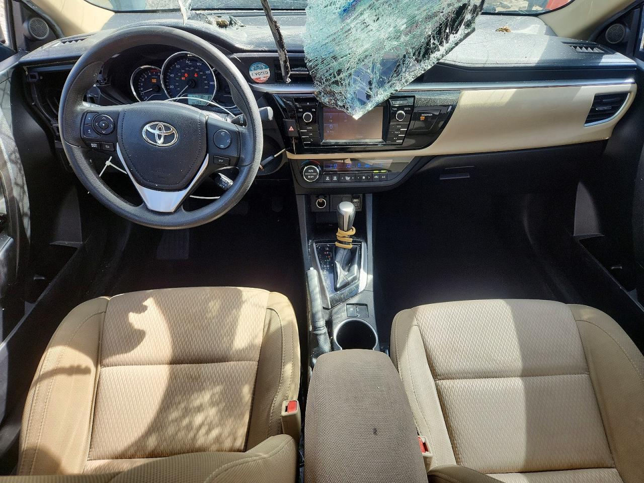 2015 TOYOTA COROLLA