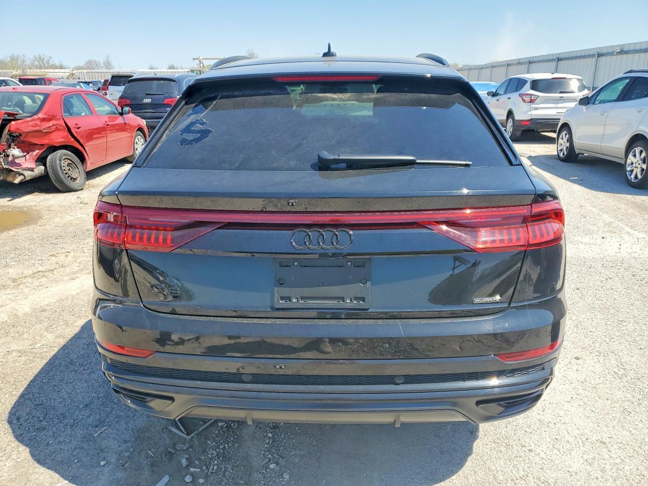 2022 AUDI Q8
