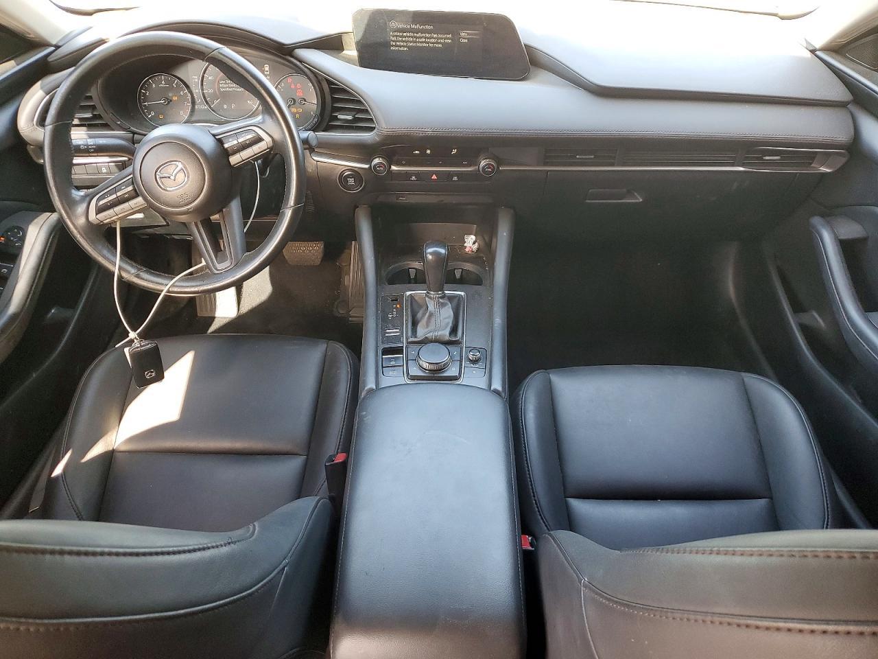 2020 MAZDA 3