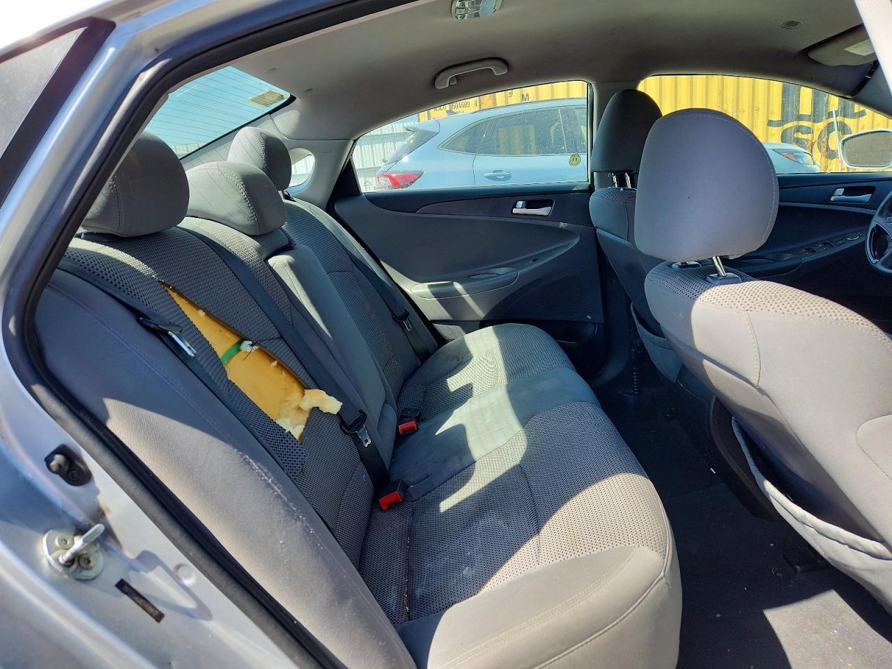 2012 HYUNDAI SONATA