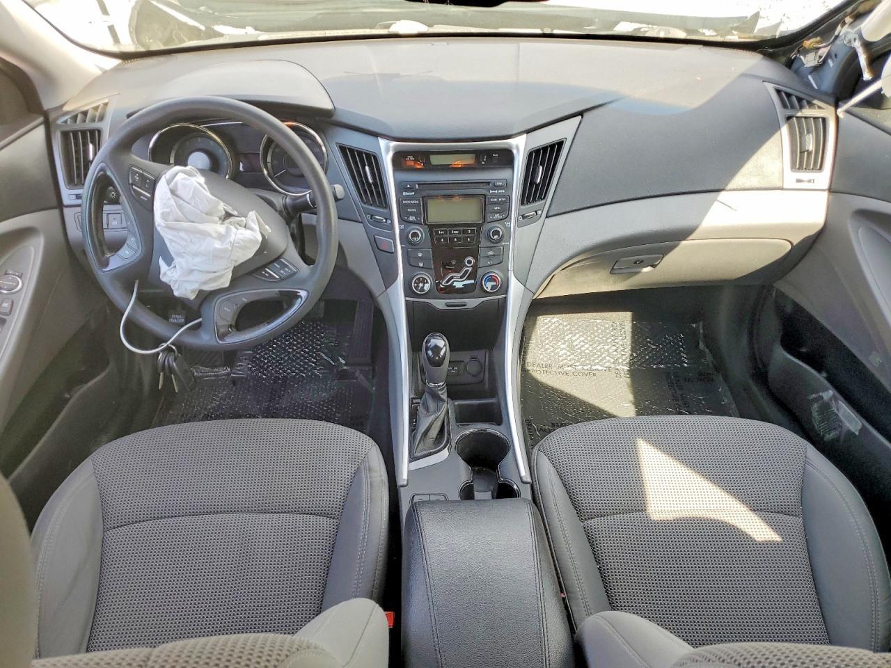 2013 HYUNDAI SONATA