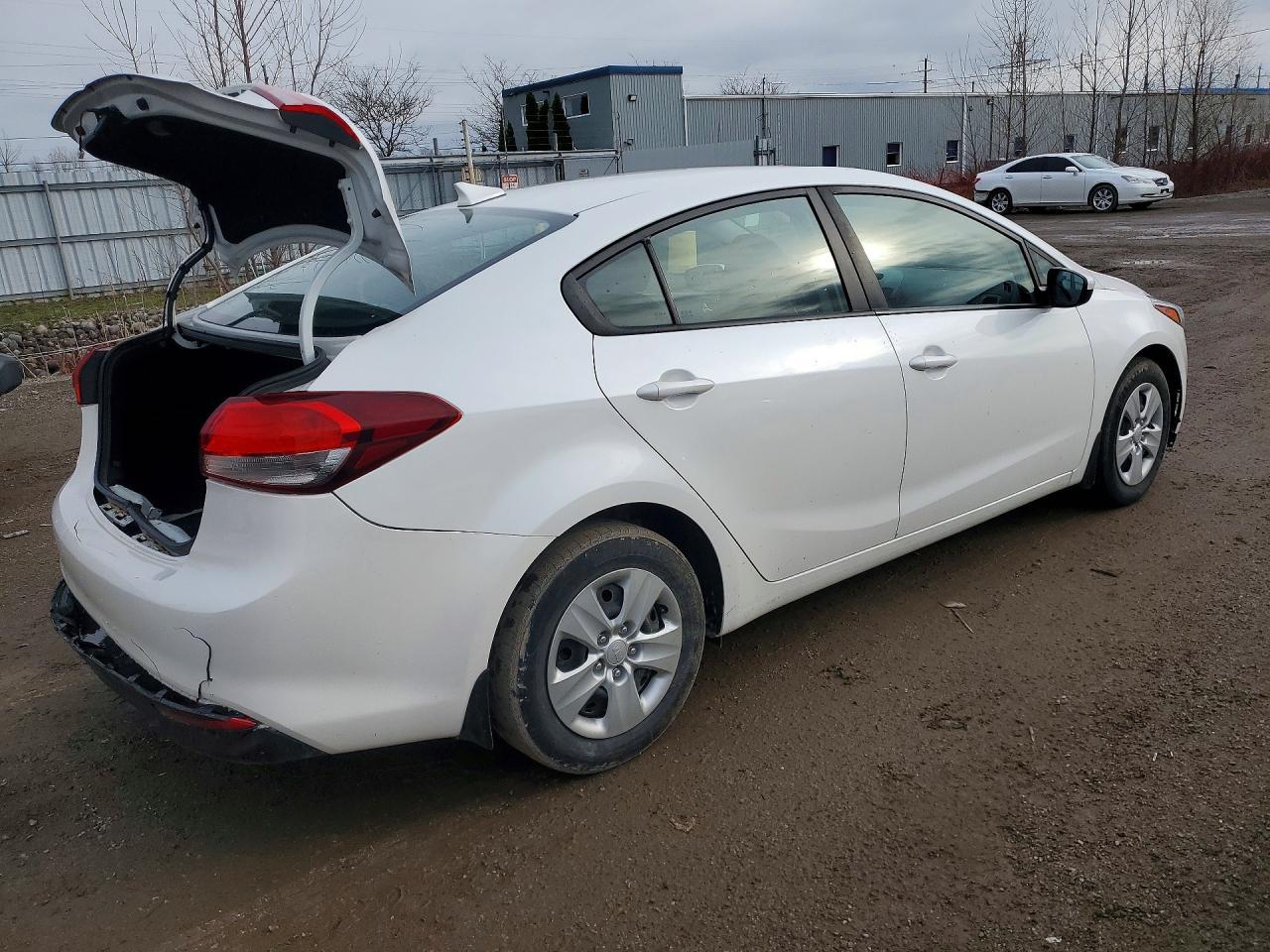 2017 KIA FORTE