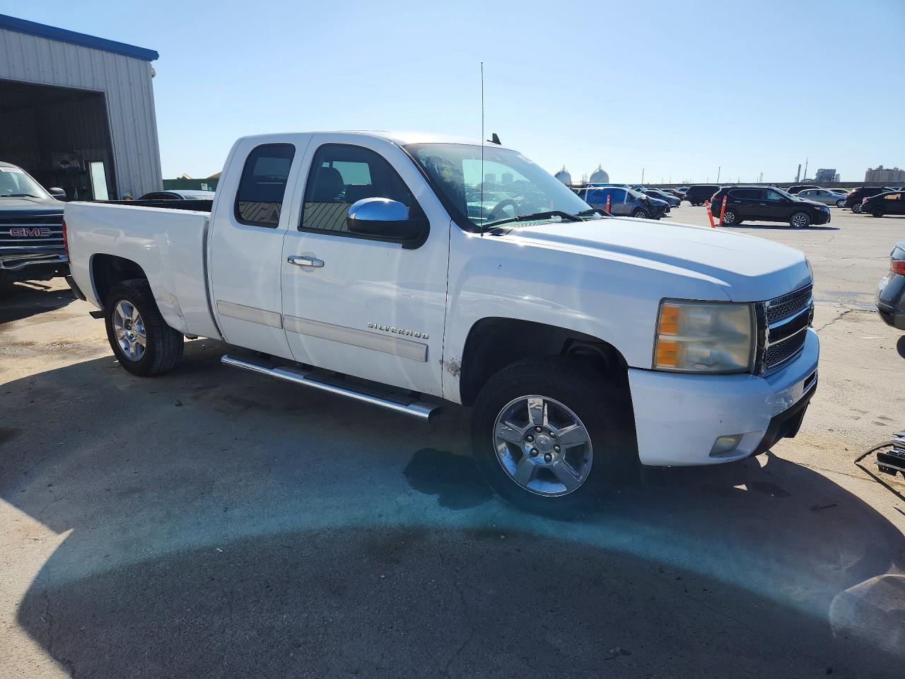 2011 CHEVROLET SILVERADO 1500
