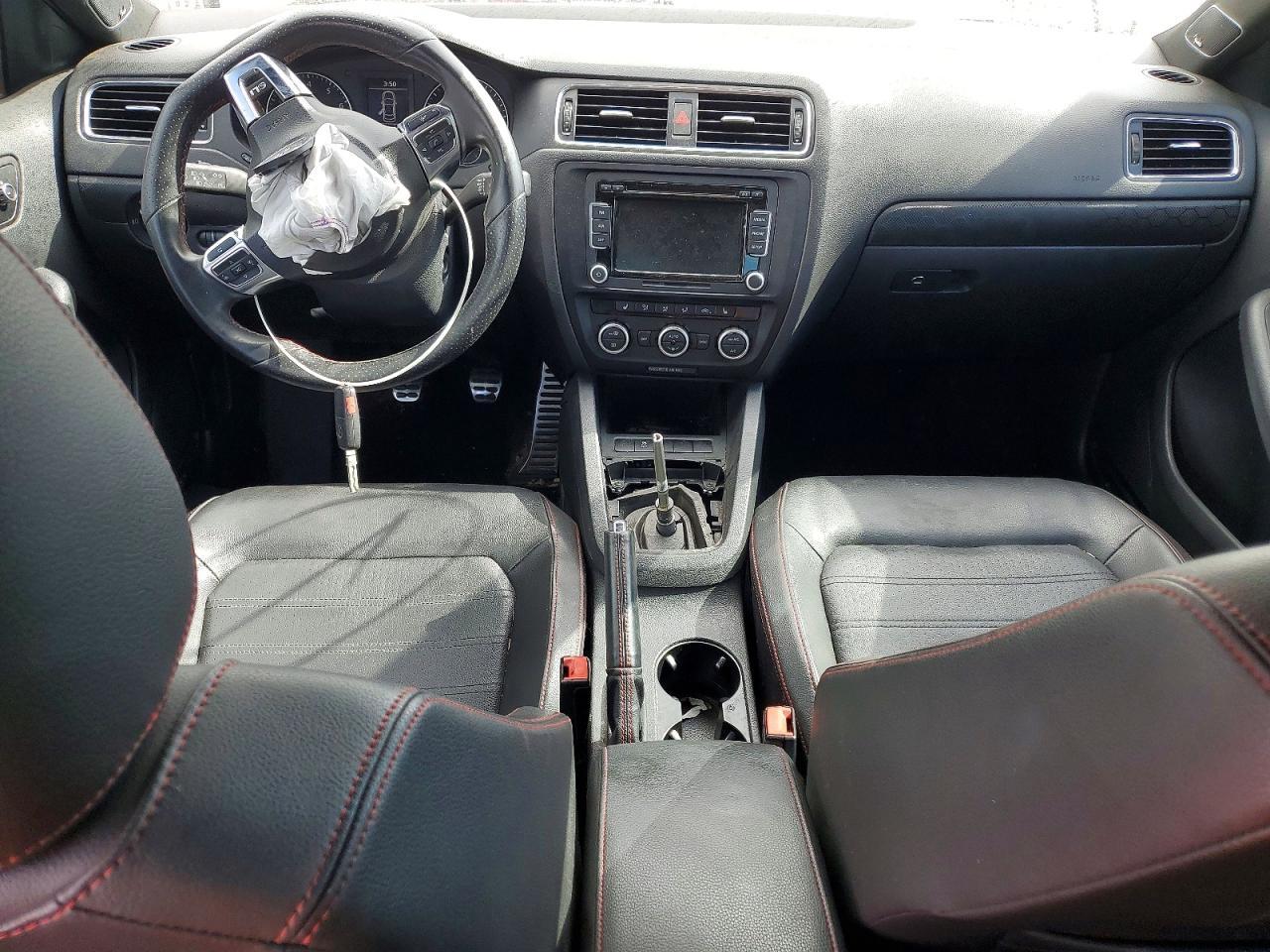 2014 VOLKSWAGEN JETTA